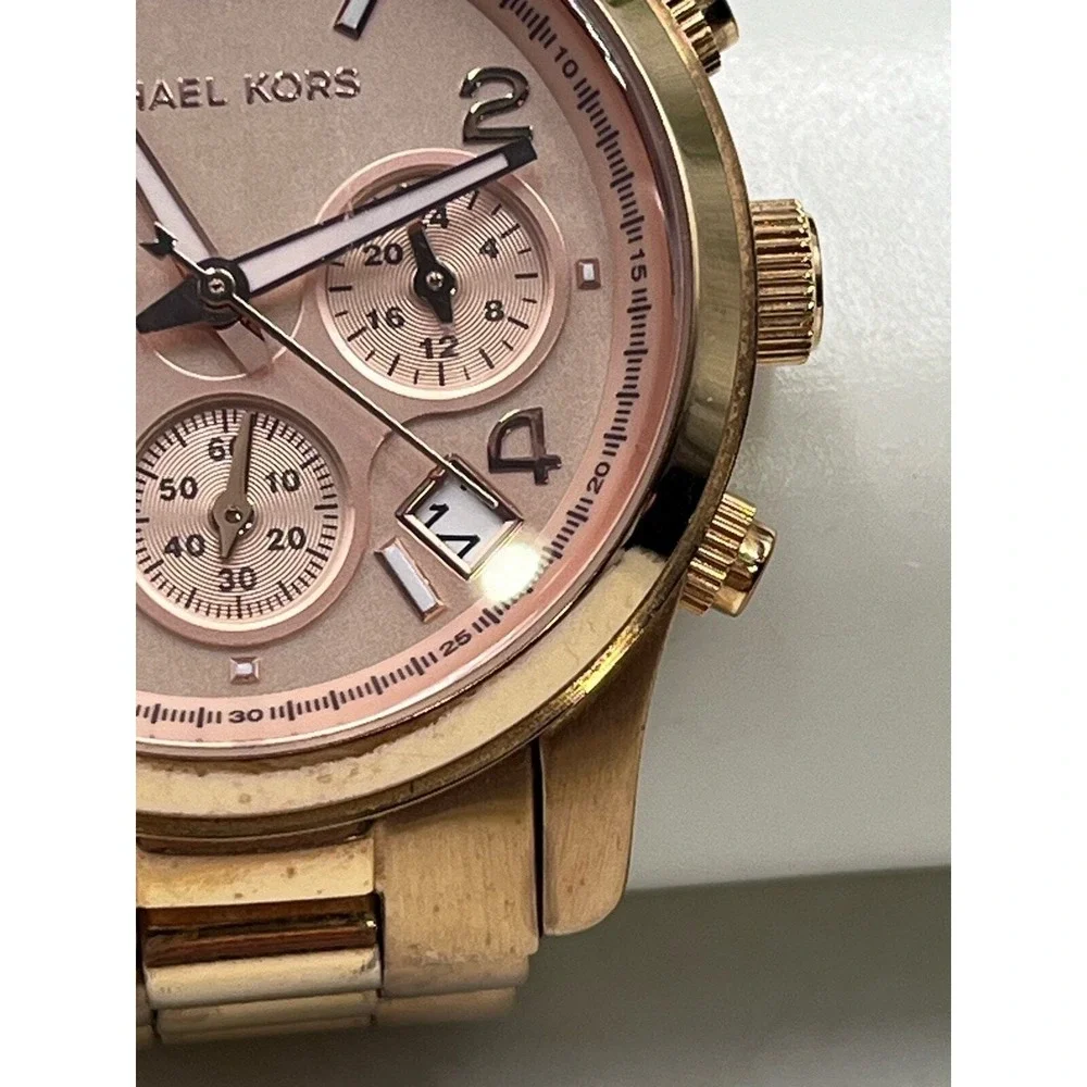 Michael Kors Runway Chronograph Rose Gold Stainless Steel Womens Watch MK5128